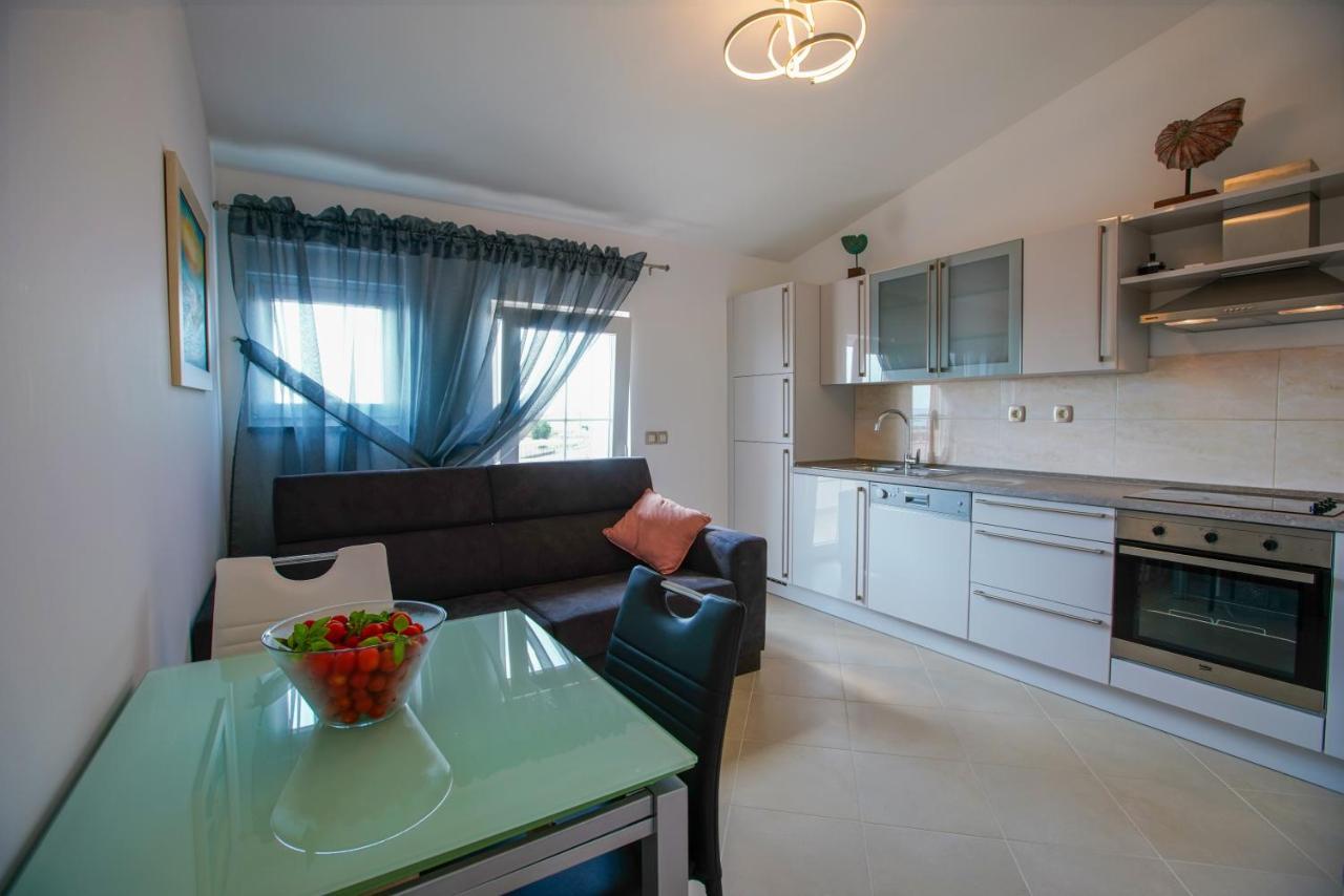 Maslina & Lavanda Apartment Podstrana Luaran gambar