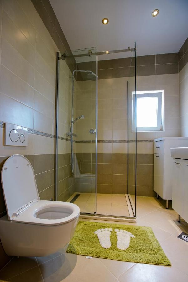 Maslina & Lavanda Apartment Podstrana Luaran gambar