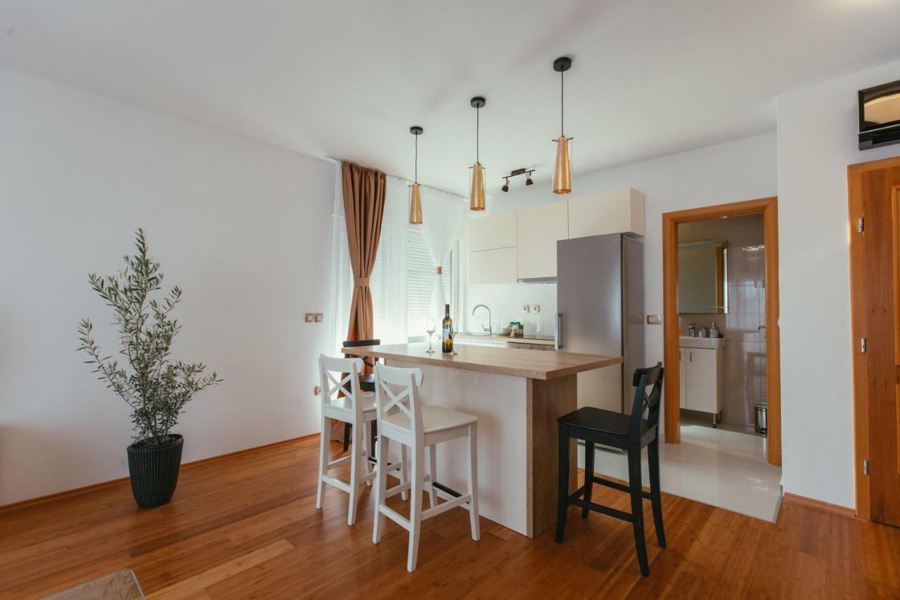 Maslina & Lavanda Apartment Podstrana Luaran gambar