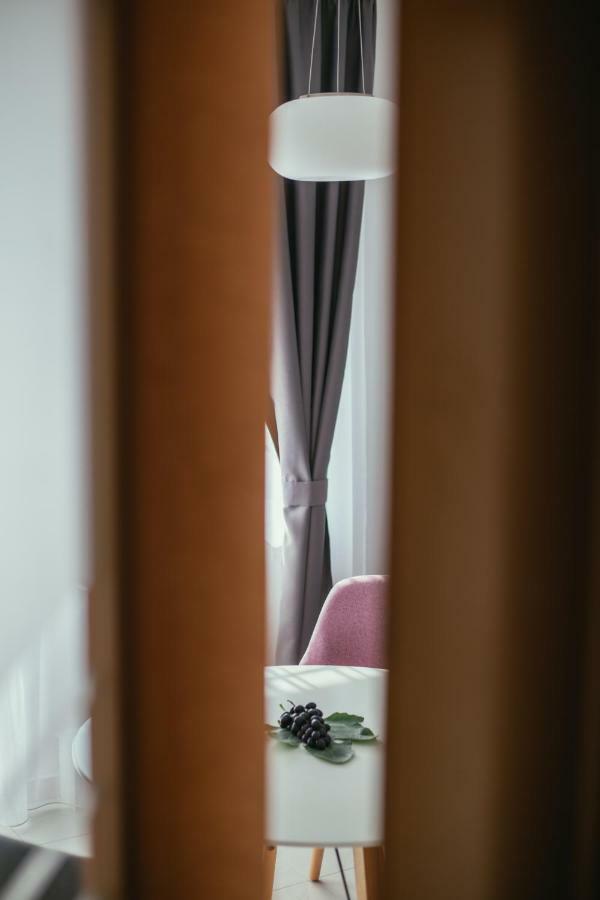 Maslina & Lavanda Apartment Podstrana Luaran gambar