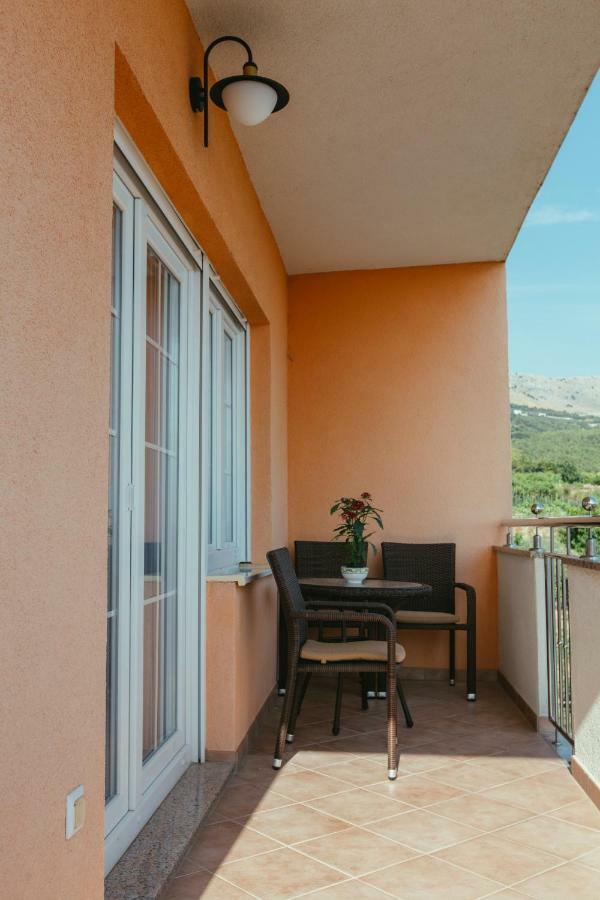 Maslina & Lavanda Apartment Podstrana Luaran gambar