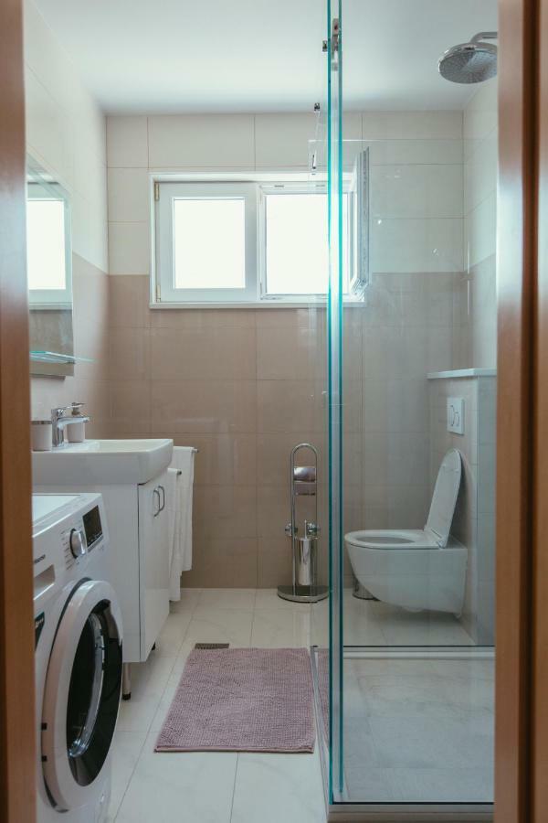 Maslina & Lavanda Apartment Podstrana Luaran gambar