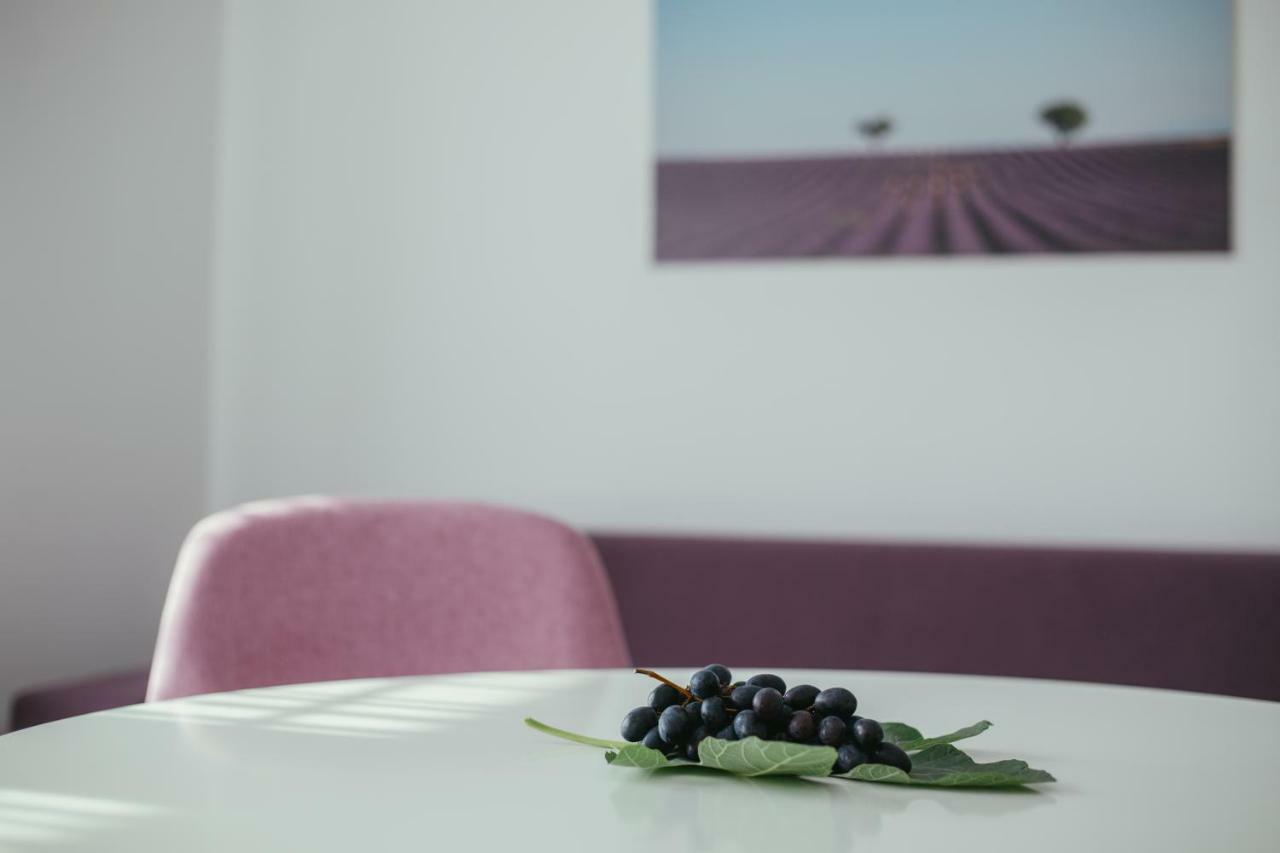 Maslina & Lavanda Apartment Podstrana Luaran gambar